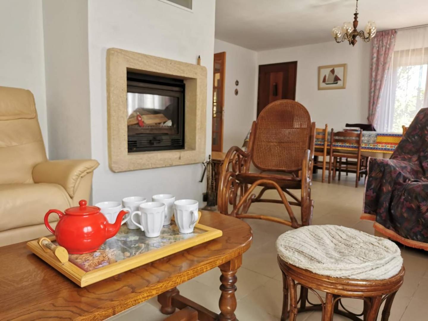 Willa Maison Familiale - Village - Parking - - 2 Minutes 10aljof25
